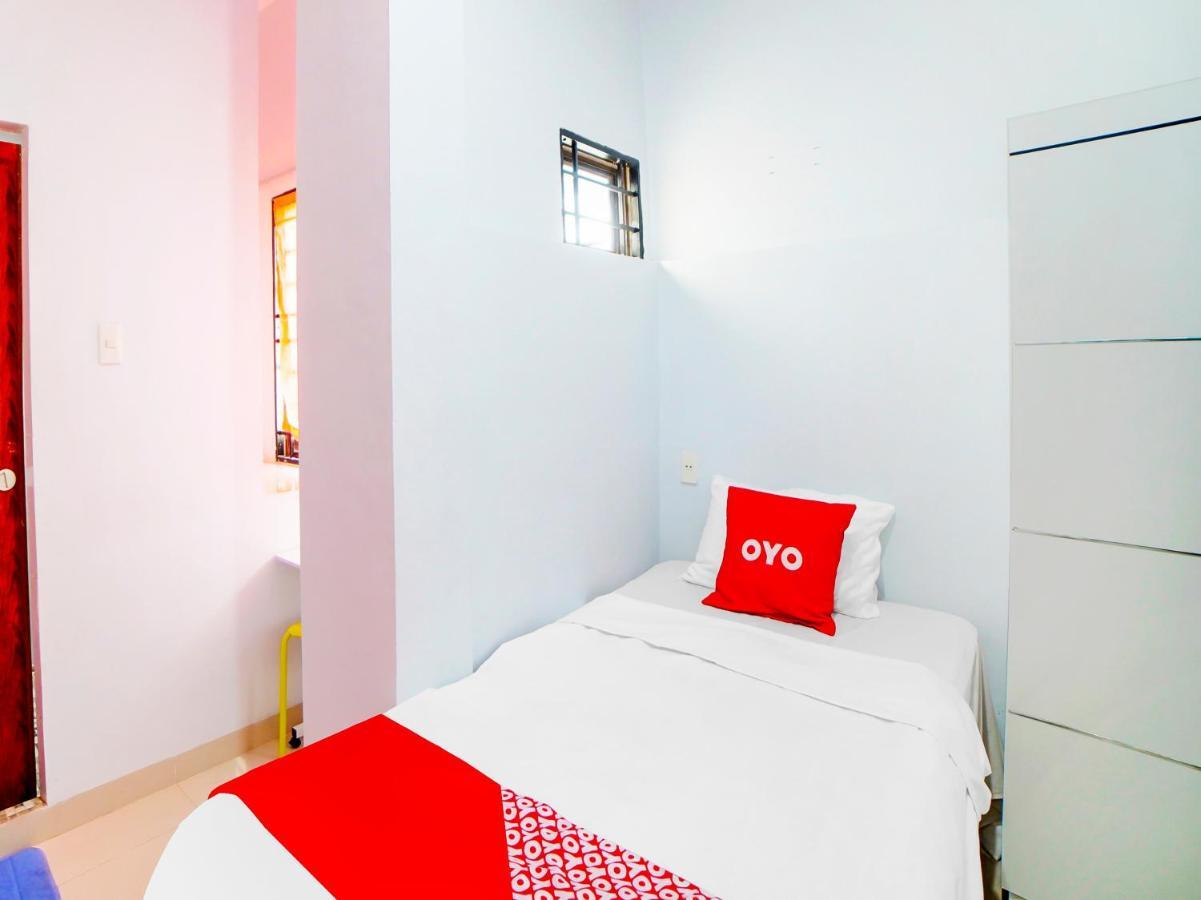 Oyo 91283 Sg Premium Guest House Medan Eksteriør bilde