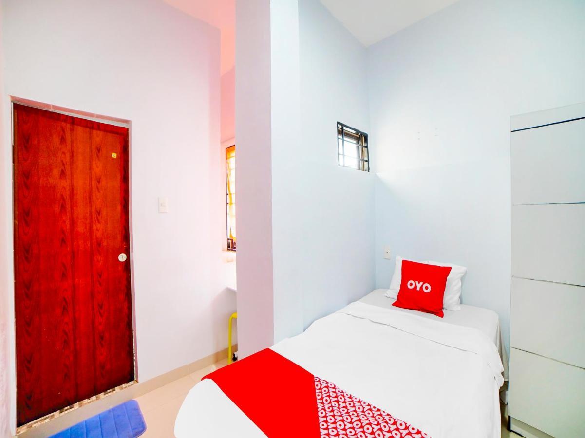 Oyo 91283 Sg Premium Guest House Medan Eksteriør bilde